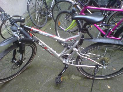 Mountainbike mit scheibenbremse