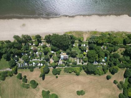 Campingplatz Tiny Houses und Ausflugscaf mit Biergarten - Toplage in Köln dir