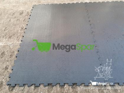 Stallmatten im Puzzle-System Liegematte kaufen - Pferdematten