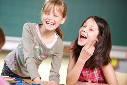 Spanisch Spielgruppen für kleine Kinder 3-6 J. und Sprachunterricht für Schüle