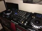 Pioneer CDJ 200 Nexus Pair DJM 900 Nexus